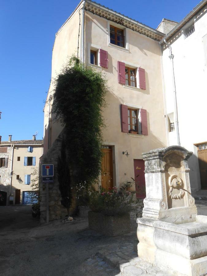 La Maison Derriere La Fontaine Buis-les-Baronnies Exteriör bild