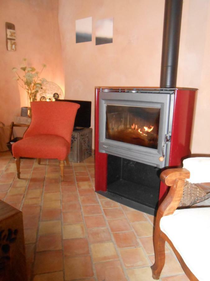 La Maison Derriere La Fontaine Buis-les-Baronnies Exteriör bild